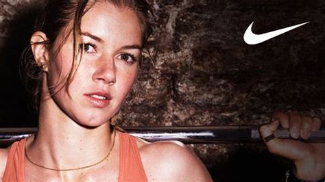 Nike: Dutch soccer star Anouk Hoogendijk is making herself fit